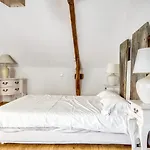 Le Blanc Villa *